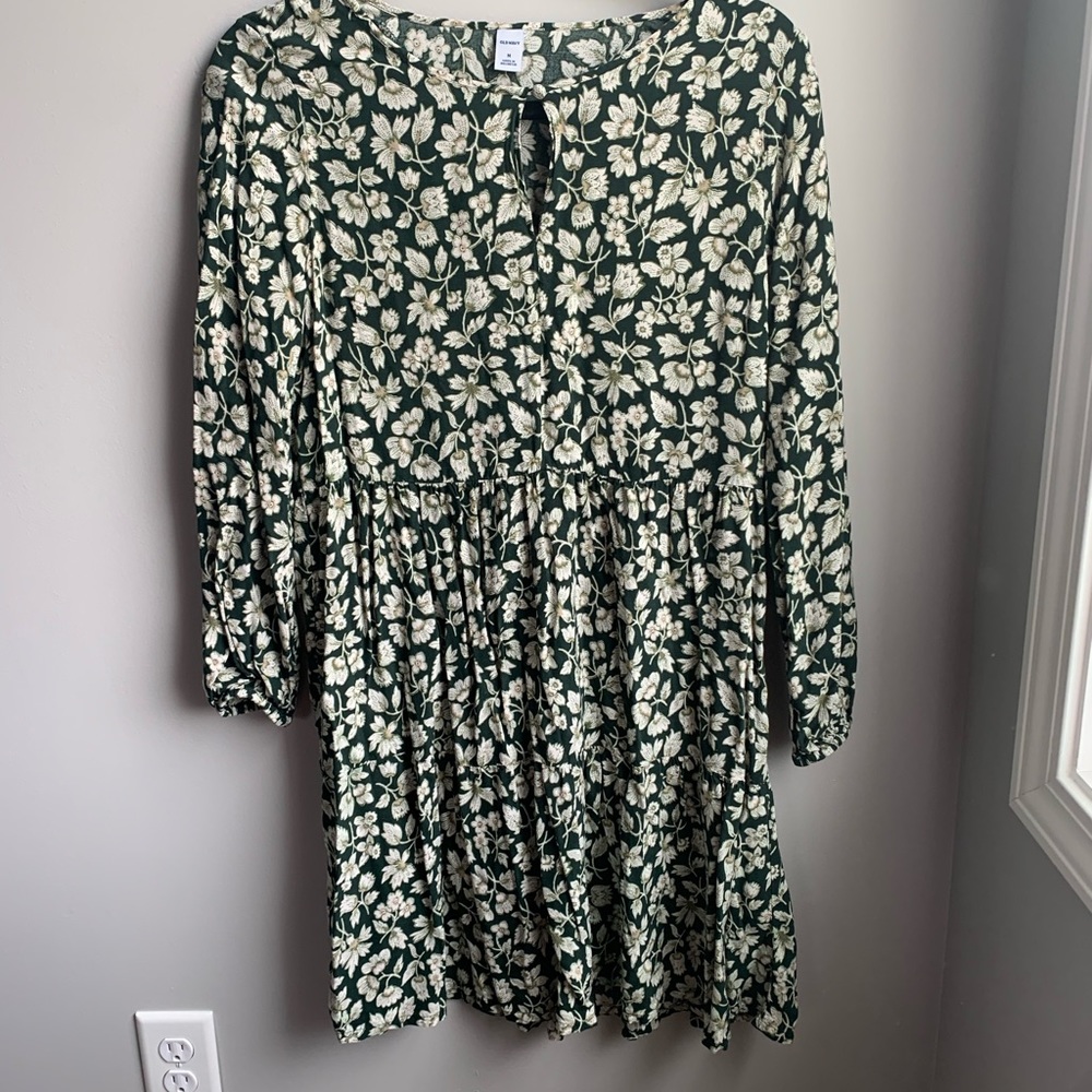 🦋Old Navy Floral Dress